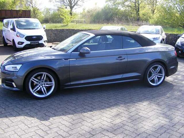 Audi A5 Cabrio Diesel 40 TDI quattro S tronic sport